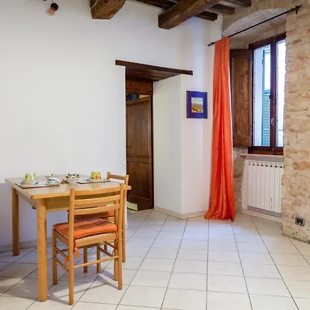 Locazione Turistica A Modo Mio, A Apartamento Foligno
